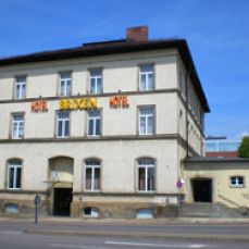 ehemaliges Hotel mit ca. 2.734 m² Nutzfläche/ca. 1.911 m² Grundstück in Schloßchemnitz